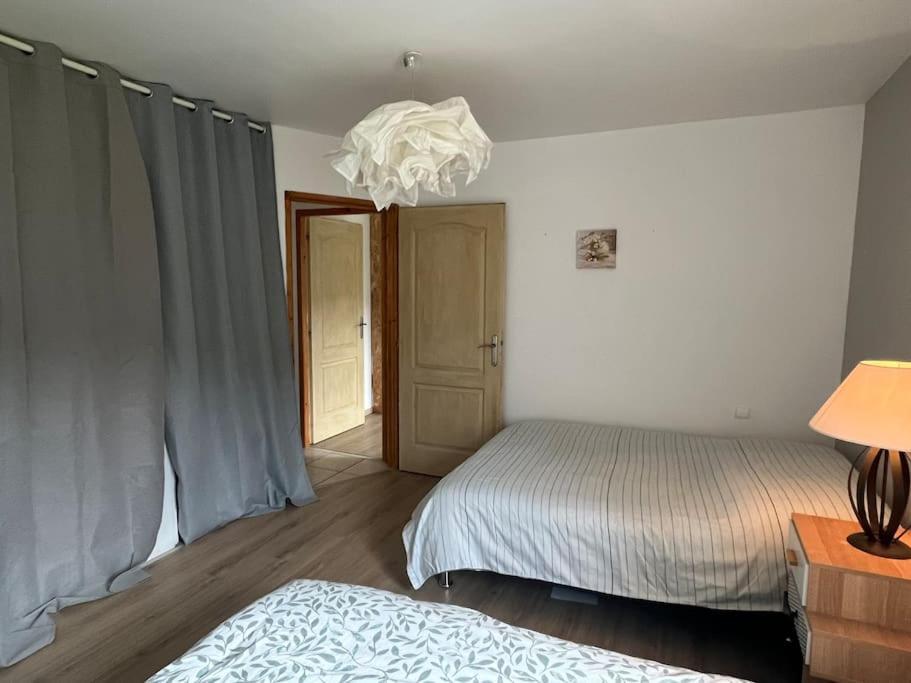 Appartement 5 Personnes Avec Espace Plein Air Сен-Морис-Сюр-Мозель Экстерьер фото