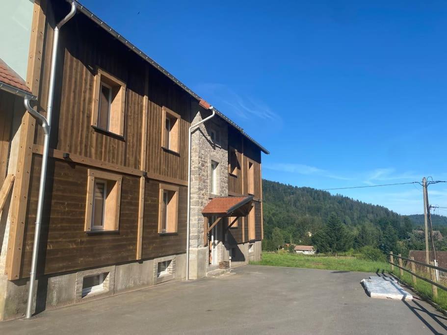 Appartement 5 Personnes Avec Espace Plein Air Сен-Морис-Сюр-Мозель Экстерьер фото